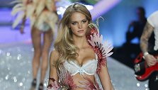 Erin Heatherton &scaron;venčia 25-ąjį gimtadienį