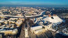 Gimtadienį &scaron;venčiančio Vilniaus vaizdai