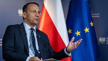 Radoslawas Sikorskis / WOJTEK RADWANSKI / AFP