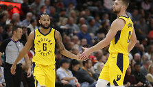 Cory Josephas ir Domantas Sabonis 