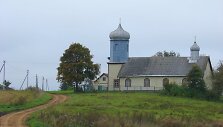 Apvogta Paežerių bažnyčia