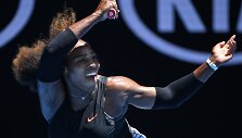 Serena Williams &bdquo;Australian Open&ldquo; ketvirtfinalyje sutriu&scaron;kino Johanną Kontą