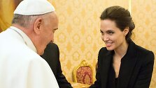 Angelina Jolie su popiežiumi Pranci&scaron;kumi