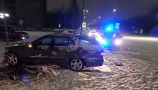 Kaune i&scaron; avarijos sprukęs BMW vairuotojas &ndash; girtas karys