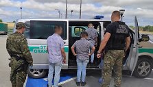 Lenkijos pasieniečiai sulaikė grupę neteisėtų migrantų, manoma, i&scaron; Afganistano