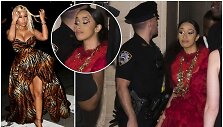 Niujorko mados savaitėje susipe&scaron;ė reperės Nicki Minaj ir Cardi B