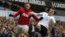 Wayne'as Rooney pelnė du įvarčius, tačiau nugalėti &bdquo;Manchester United&ldquo; ekipai nepasisekė