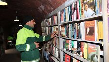 Turkijos &scaron;iukliavežiai atidarė i&scaron;mestų knygų biblioteką