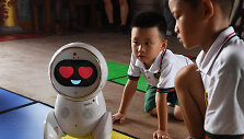 Robotas mokytojas &bdquo;Keeko&ldquo;