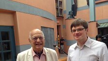 Audrius Alkauskas su Cornell universiteto profesoriumi Vinay Ambegaokar  Santa Barbaroje