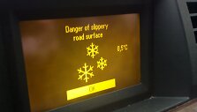 Ketvirtadienį temperatūra sostinėje nukrito iki beveik nulio laipsnių. Tai &ndash; rimtas įspėjimas ir vairuotojas.