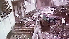 Taip po sprogimo atrodė Var&scaron;uvos centro daugiabučio kiemas