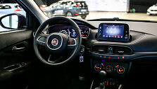 &bdquo;Tautos automobilis 2018&ldquo;: &bdquo;Fiat Tipo&ldquo;