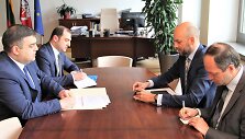 Viceministras D.Skusevičius priėmė naująjį Sakartvelo ambasadorių