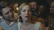 Javieras Bardemas ir Jennifer Lawrence filme &bdquo;motina!&ldquo;