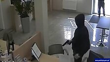Banko apiplė&scaron;imas, kurį Lenkijoje įvykdė du Lietuvos piliečiai