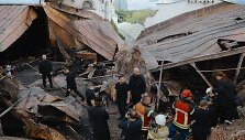 Volodymyras Zelenskis apsilankė Rusijos atakuotoje Kyjivo Pečorų lauroje
