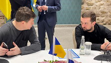 Ukrainos prezidento kanceliarijos administracijos vadovo pavaduotojas  K.Tymo&scaron;enko ir kanceliarijos vadovo patarėjas  M.Podoliakas