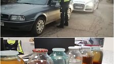 Asociatyvi iliustracija: gatvėje įkliuvęs vairuotojas patikrintas nuodugniau &ndash; teisės pažeidimų atskleista ir per kratą jo namuose.