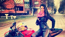 Motociklininkė i&scaron; Rusijos Viktorija