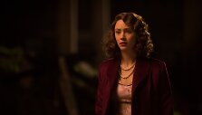 Sarah Gadon filme &bdquo;Naktis be karūnos&ldquo;