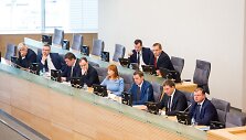 Saulius Skvernelis pristato pirmąją savo Vyriausybės darbų ataskaitą