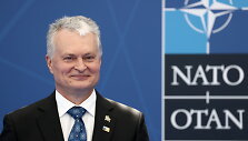 Gitanas Nausėda NATO vir&scaron;ūnių susitikime