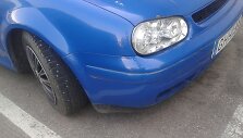VW GOLF Kaune su dygliuotom padangom
