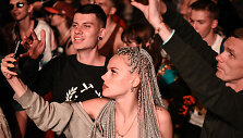 &bdquo;Revolution Festival&ldquo; akimirka