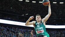 javtokas-and-ulanovas-fly-high-in-zalgirio-arena-vs-ea7-emporio-armani