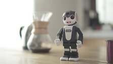 RoboHon &ndash; ir robotas, ir telefonas.