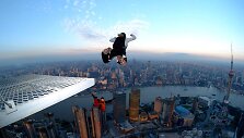 &bdquo;BASE Jumping&ldquo;