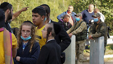 Žydų piligrimai prie sienos su Ukraina