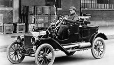 1916-aisiais metais 55 procentus visų automobilių sudarė &bdquo;Ford T Model&ldquo;