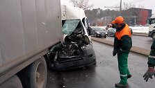 Krovininio mikroautobuso ir vilkiko avarija Savanorių pr., Vilniuje
