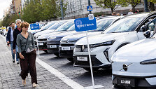 &bdquo;eJudėjimo&ldquo; festivalyje esantys automobiliai