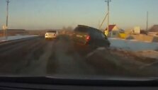 Avarija pasibaigusios grumtybės kelyje