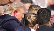 Sužeistas Donaldas Trumpas