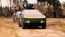 Ramzanas Kadyrovas tvirtina į karą Ukrainoje pasiuntęs du pikapus &bdquo;Tesla Cybertruck&ldquo;