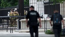 Incidentas Baltuosiuose rūmuose