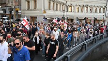 Sakartvele apie 2 tūkst. žmonių protestavo&nbsp;prie&scaron; hidroelektrinių statybas