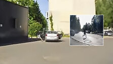 Gaudynių įkar&scaron;tyje A.Samsonovas &scaron;oko i&scaron; transporto priemonės ir leidosi sprukti pėsčiomis.
