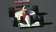 1991-ųjų &bdquo;McLaren&ldquo; &bdquo;Formulės 1&ldquo; bolidas. Už vairo &ndash; A.Senna.