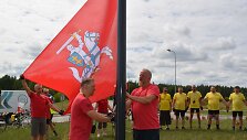 Istoriniame Merkinės miestelyje i&scaron;kelta Vyčio vėliava