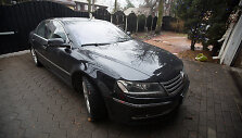 Rūdyti pradėjęs &bdquo;Volkswagen Phaeton&ldquo;