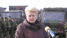 Prezidentė Dalia Grybauskaitė apsilankė Didžiosios kunigaik&scaron;tienės Birutės ulonų batalione Alytuje
