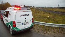 Vilniaus rajone traukinys mirtinai partrenkė moterį