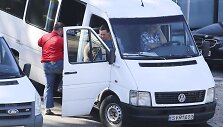 Galimai nelegalių vežėjų mikroautobusas