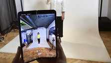 &bdquo;Samsung Galaxy Fold&ldquo; sulankstomas i&scaron;manusis telefonas