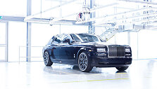 &bdquo;Rolls Royce&ldquo; i&scaron;leido paskutinį septintos kartos &bdquo;Phantom&ldquo;